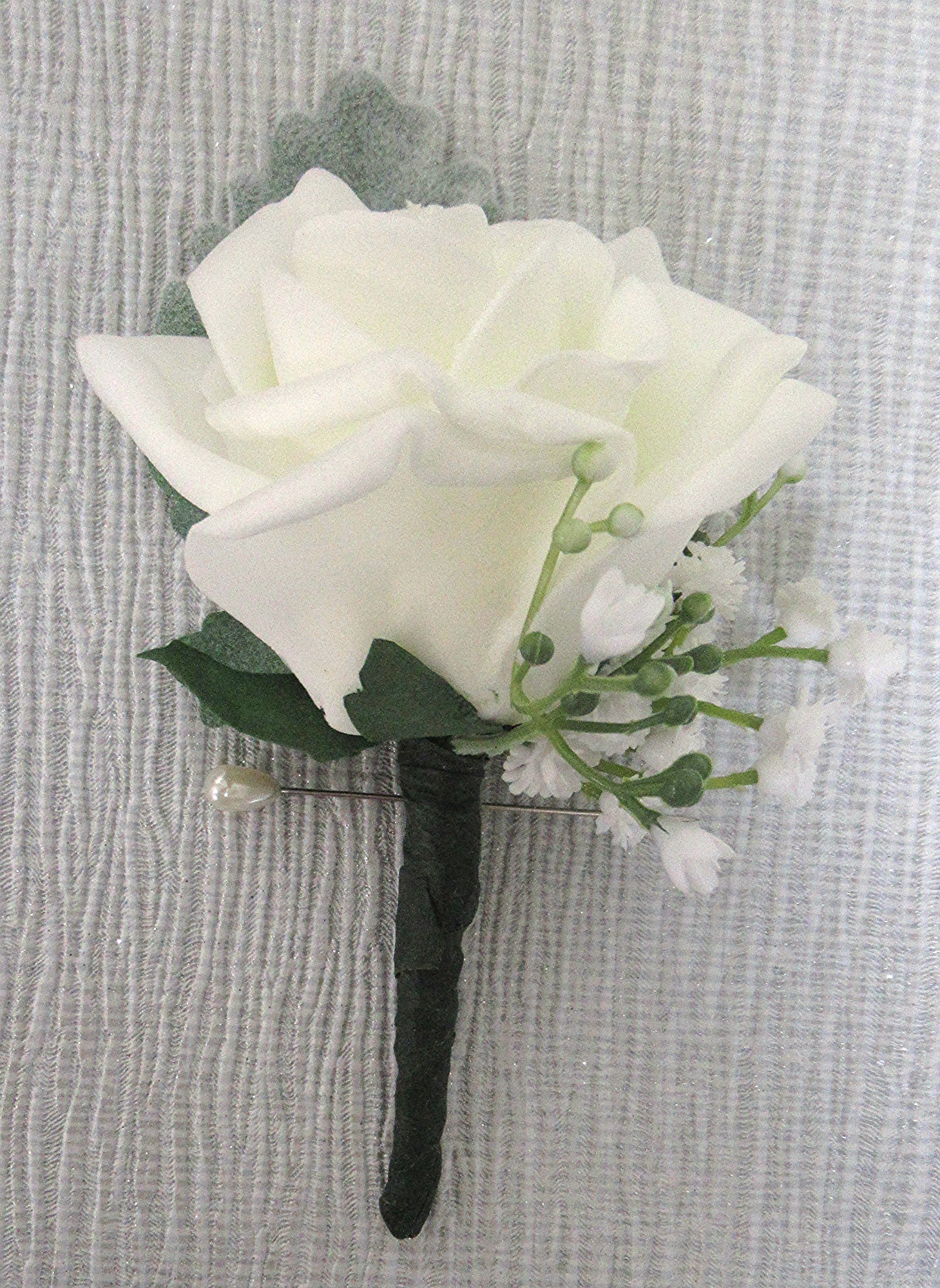 artificial ivory rose butonhole with gypsophila